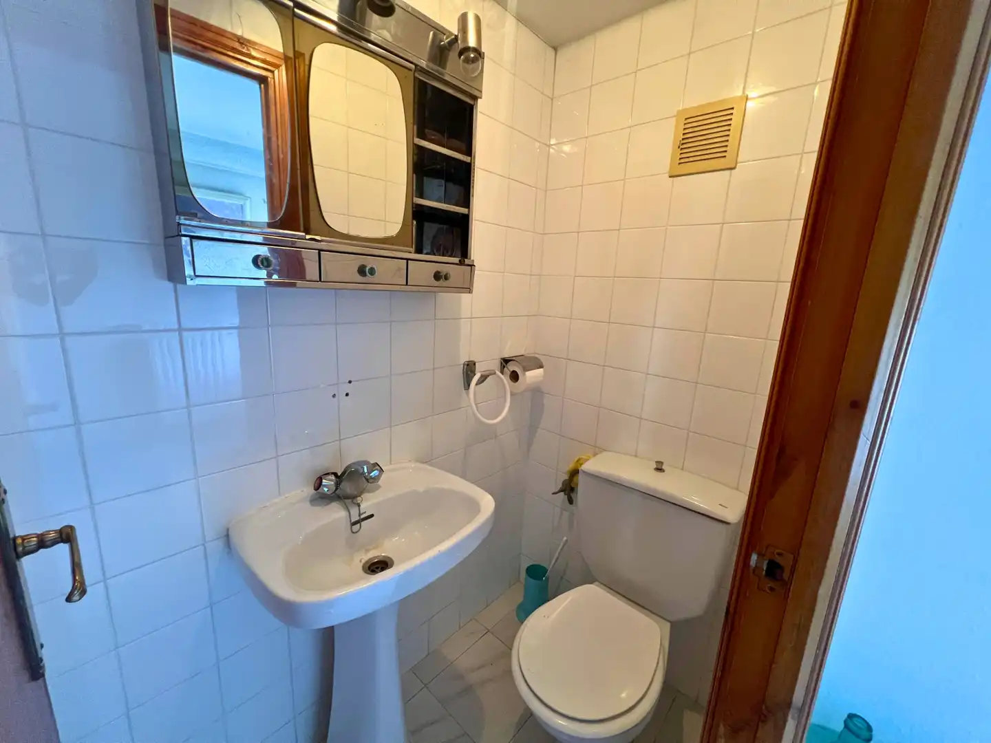 Bathroom of Houses for sale in Alar del Rey  with Heating and Furnished