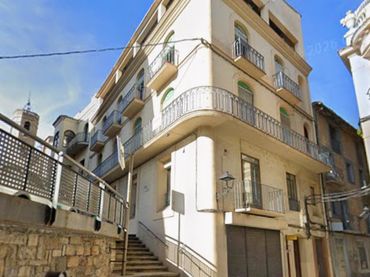 Pis amb balcó en venda a Carrer d'Oran 1