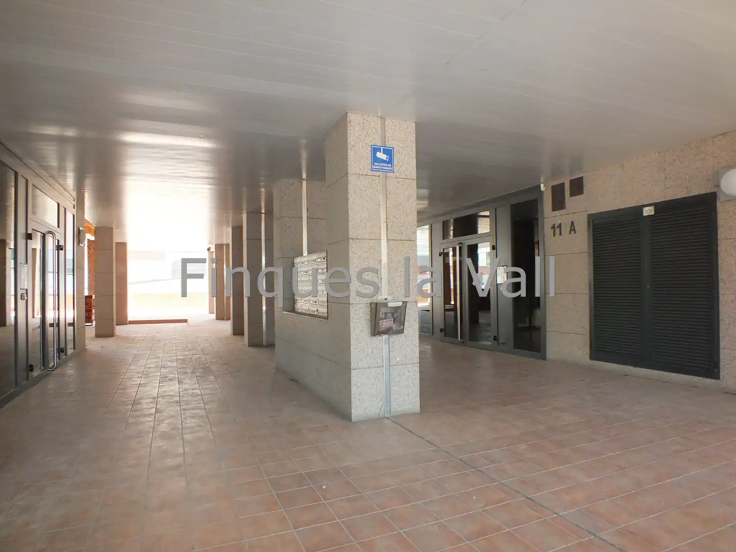 Piso en venta en Vic con Calefacción y Horno