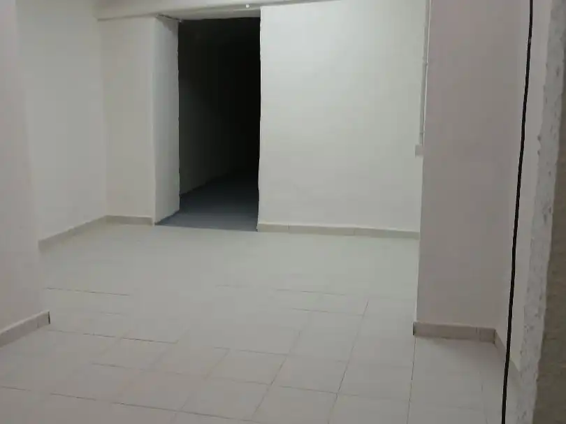 Local comercial en alquiler en Avinguda llibertat 25, imagen 6