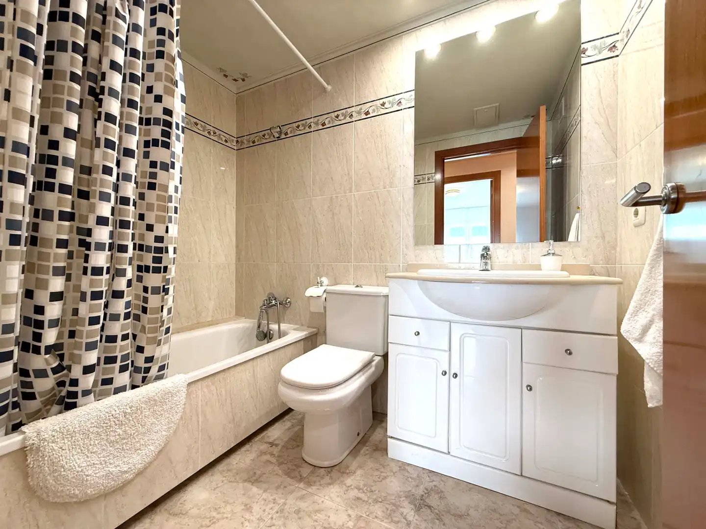 Apartment with terrace for sale in Plaça de l'Estació, imagen 35