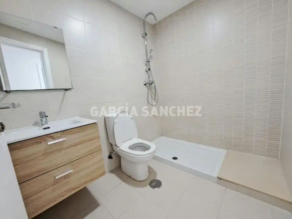 Bathroom of Flat for sale in Boiro, A Coruña