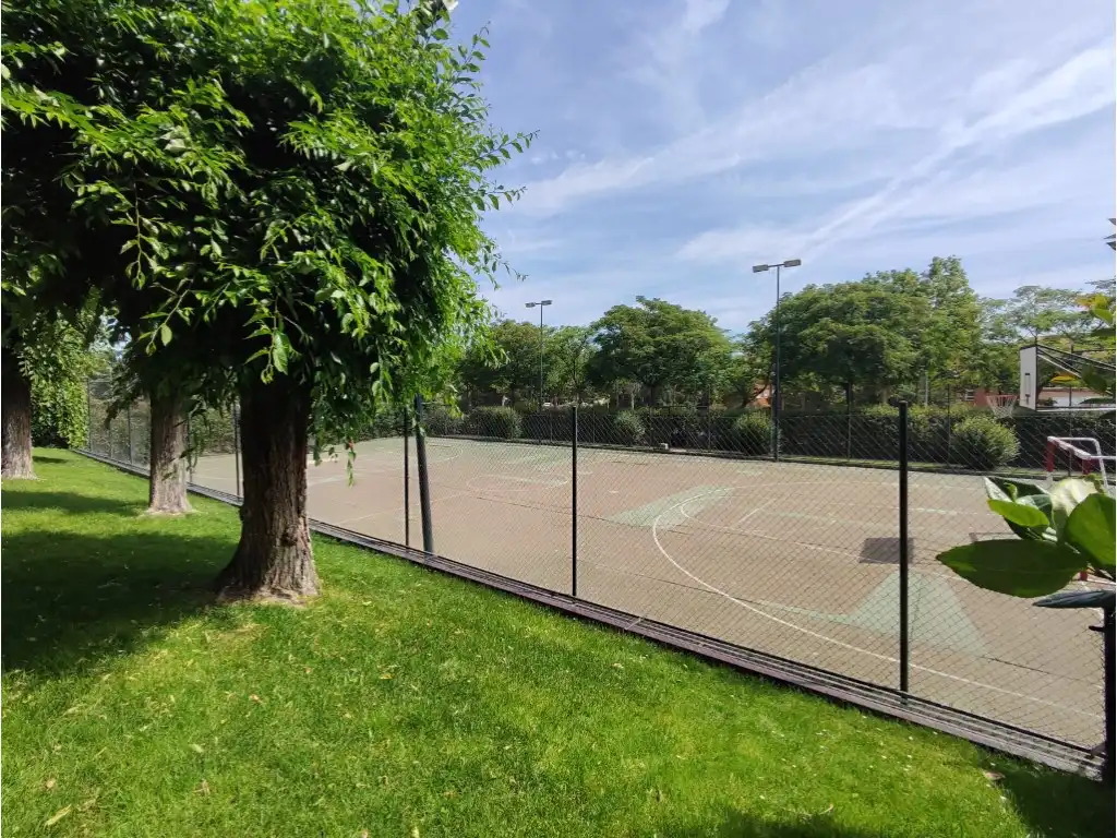 Parkplatz von Erdgeschoss zum Verkauf in Majadahonda mit Gemeinschaftspool