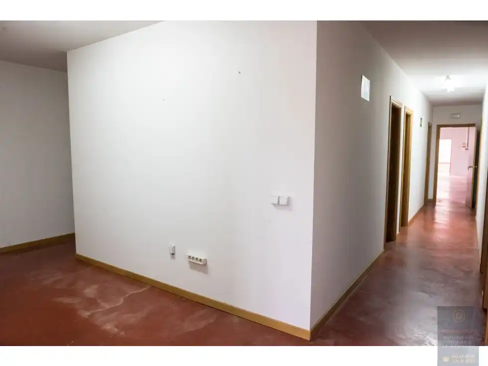 Fabrikhallen zum Verkauf in Santa Cruz del Retamar
