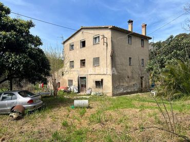 Landhaus zum Verkauf in Les Franqueses del Vallès