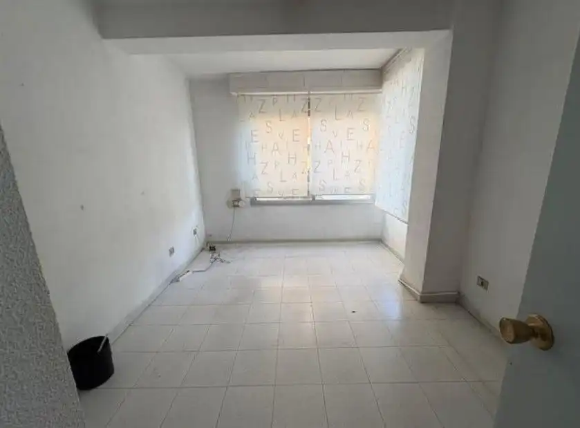 Piso en venta en Castellón de la Plana / Castelló de la Plana con Terraza
