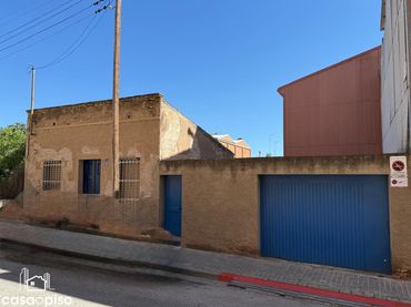 Terreni e lotti in vendita a zorrilla