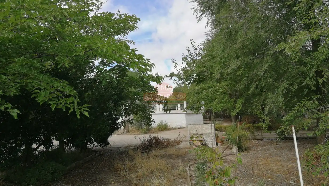 Außenansicht von Haus oder Chalet zum Verkauf in Albacete mit Abstellraum und Balkon