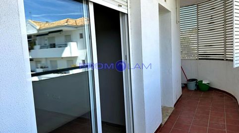 Foto 4 de Piso en venta en Alcalde Angel Oliveros, Gelves, Sevilla