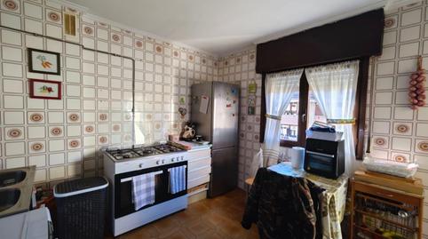Foto 5 de Piso en venta en Cabezón de la Sal, Cantabria