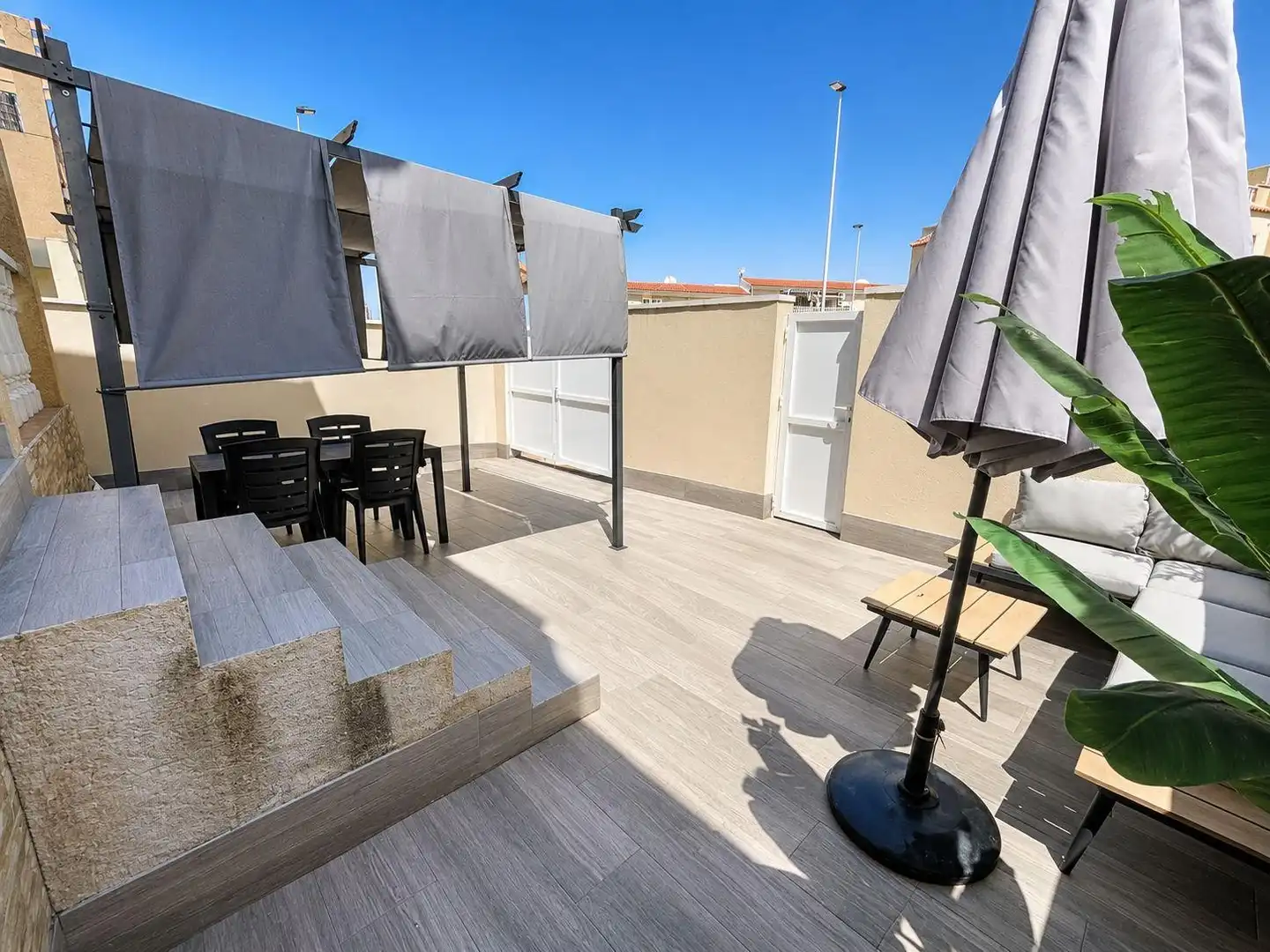 Terraza de Casa o chalet en venta en Torrevieja con Aire acondicionado, Calefacción y Parquet
