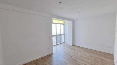 Photo 2 of Flat for sale in Calle Santa Marta, 3, La Unión - Cruz de Humilladero - Los Tilos, Málaga Capital