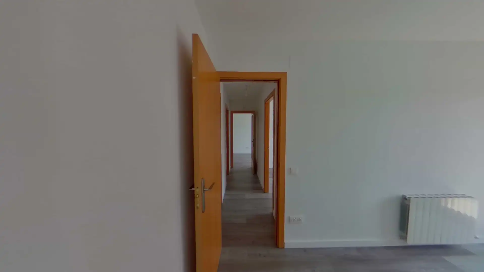 Wohnung zum Verkauf in Tarragona mit Heizung, Abstellraum und Schwimmbad