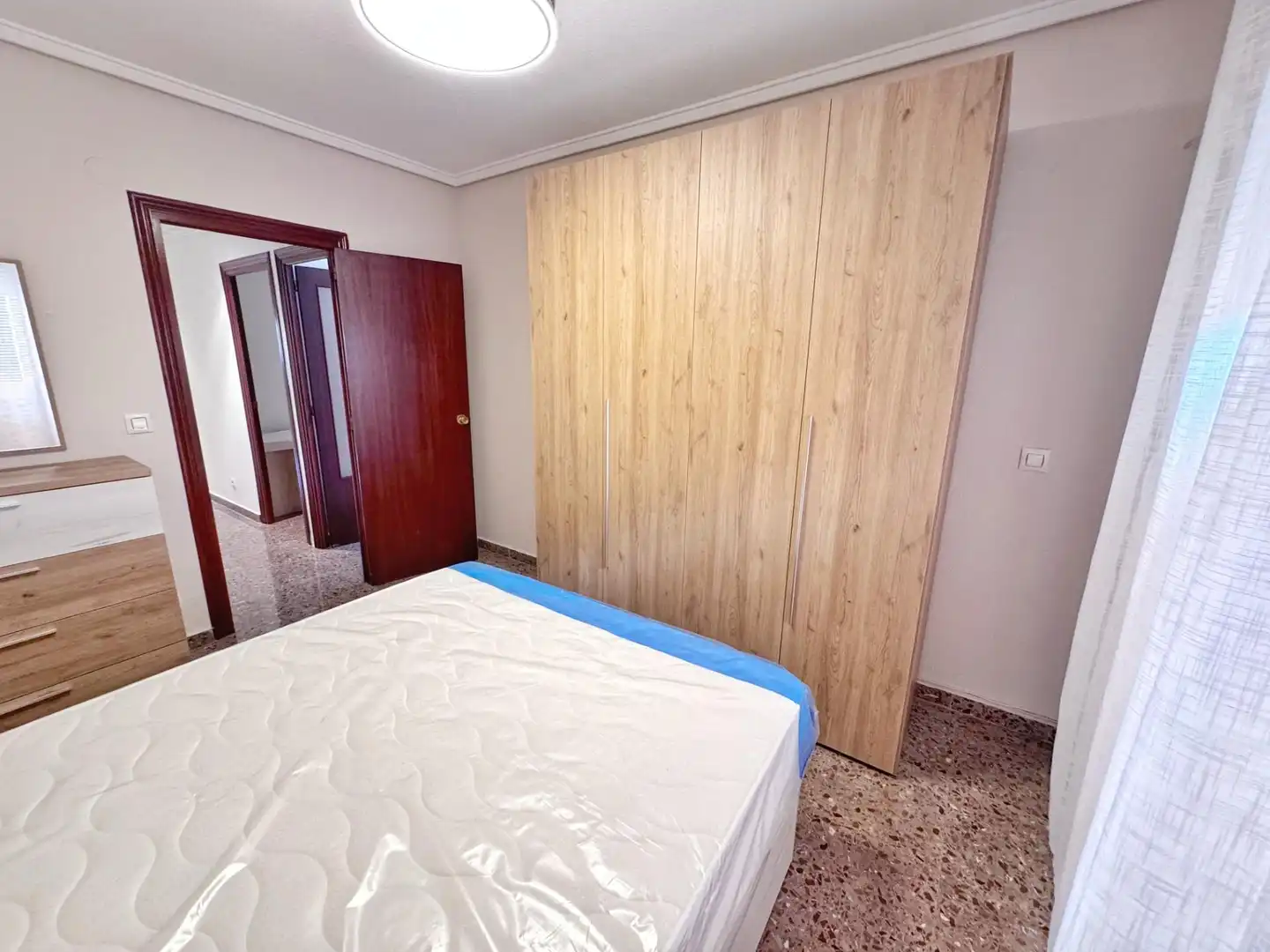 Habitación de Piso de alquiler en Petrer con Aire acondicionado, Amueblado y Balcón