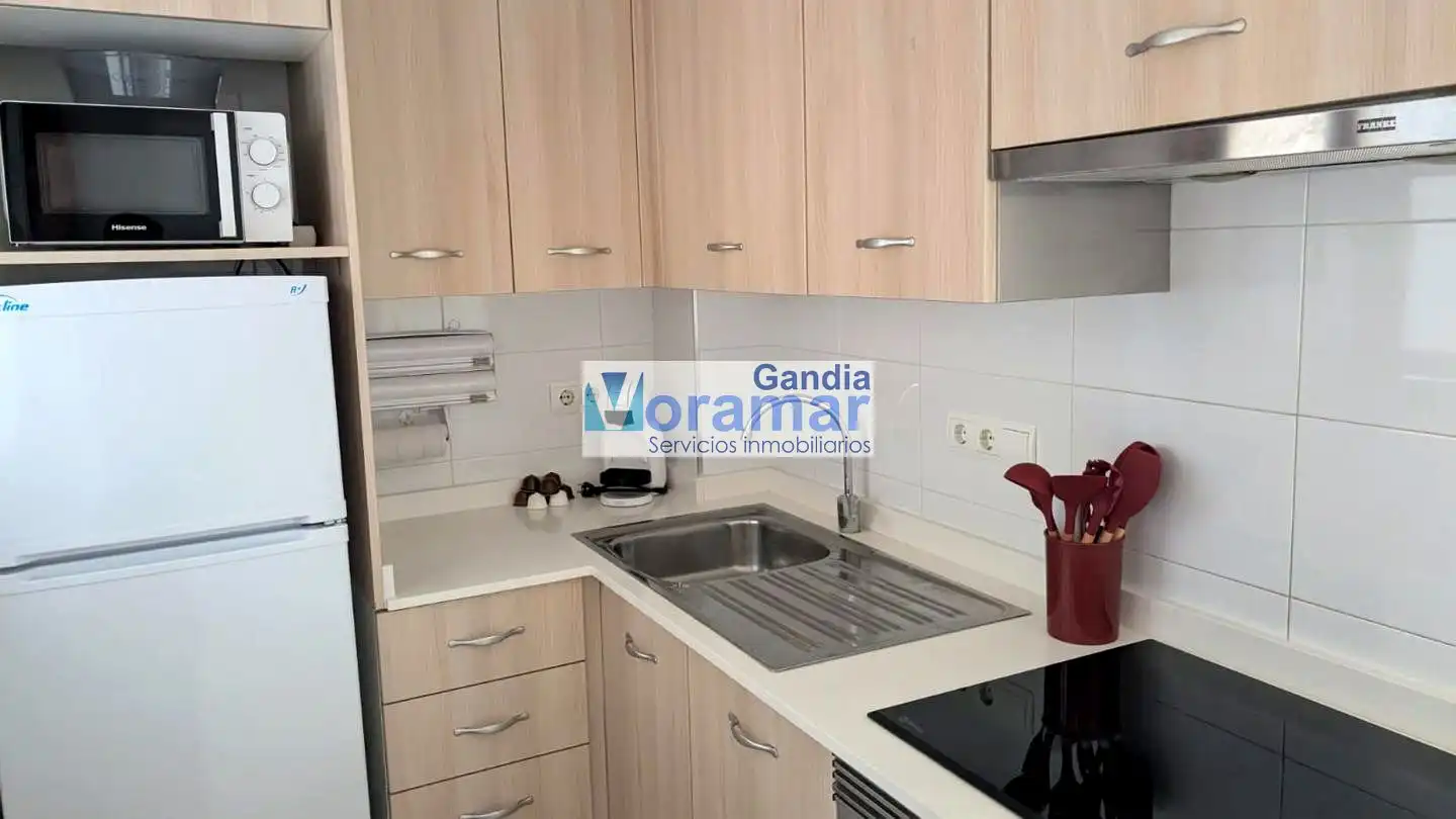Cocina de Apartamento de alquiler en Gandia con Aire acondicionado y Amueblado