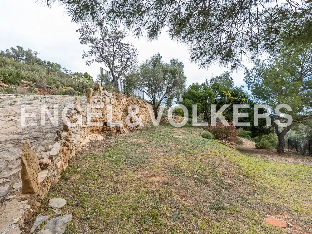 Casa o xalet en venda en Sierra Engarcerán amb Calefacció, Terrassa i Moblat