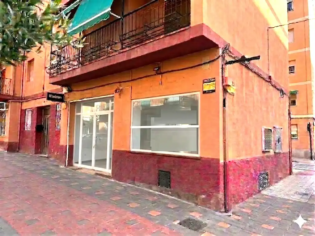 Vista exterior de Local en venda en Jijona / Xixona