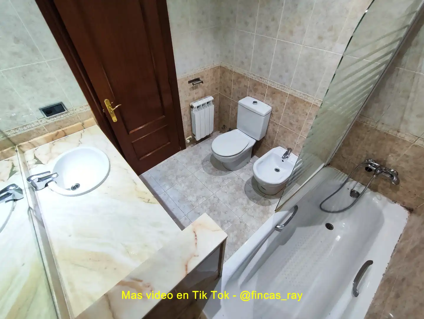 Baño de Piso en venta en La Garriga con Calefacción y Horno