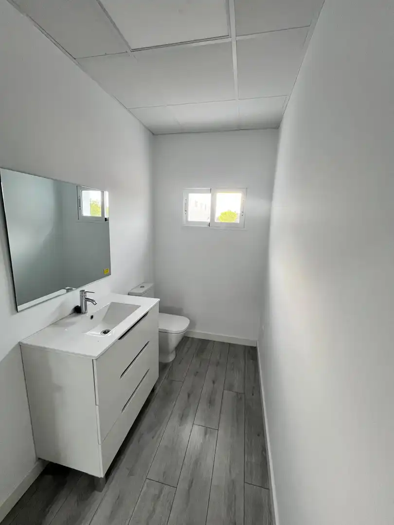 Baño de Oficina de alquiler en Elche / Elx