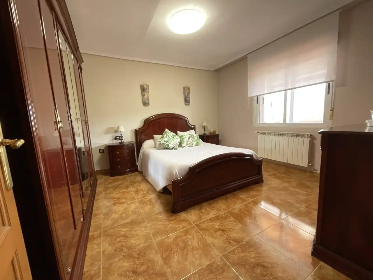 Habitación de Casa o chalet en venta en Bañares con Calefacción, Trastero y Amueblado