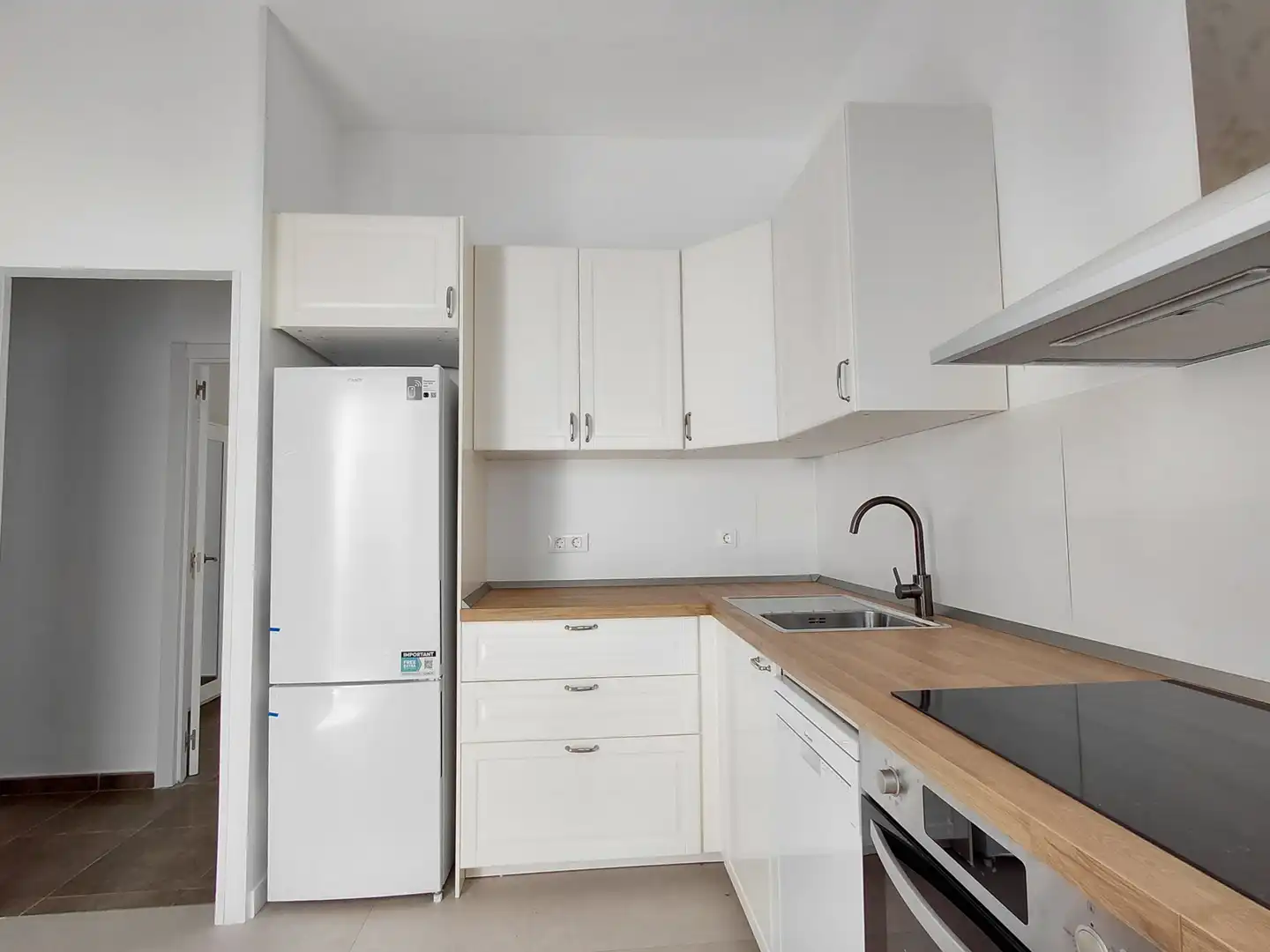 Cocina de Casa adosada de alquiler en Santa Brígida con Jardín privado, Amueblado y Horno