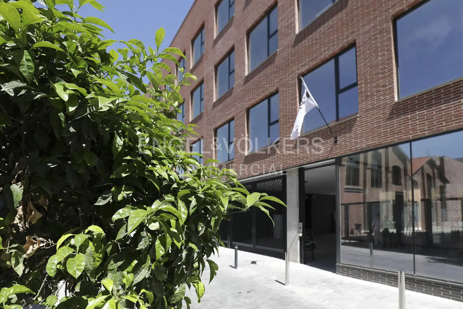 Vista exterior de Oficina de lloguer en Barcelona amb Aire condicionat, Terrassa i Moblat