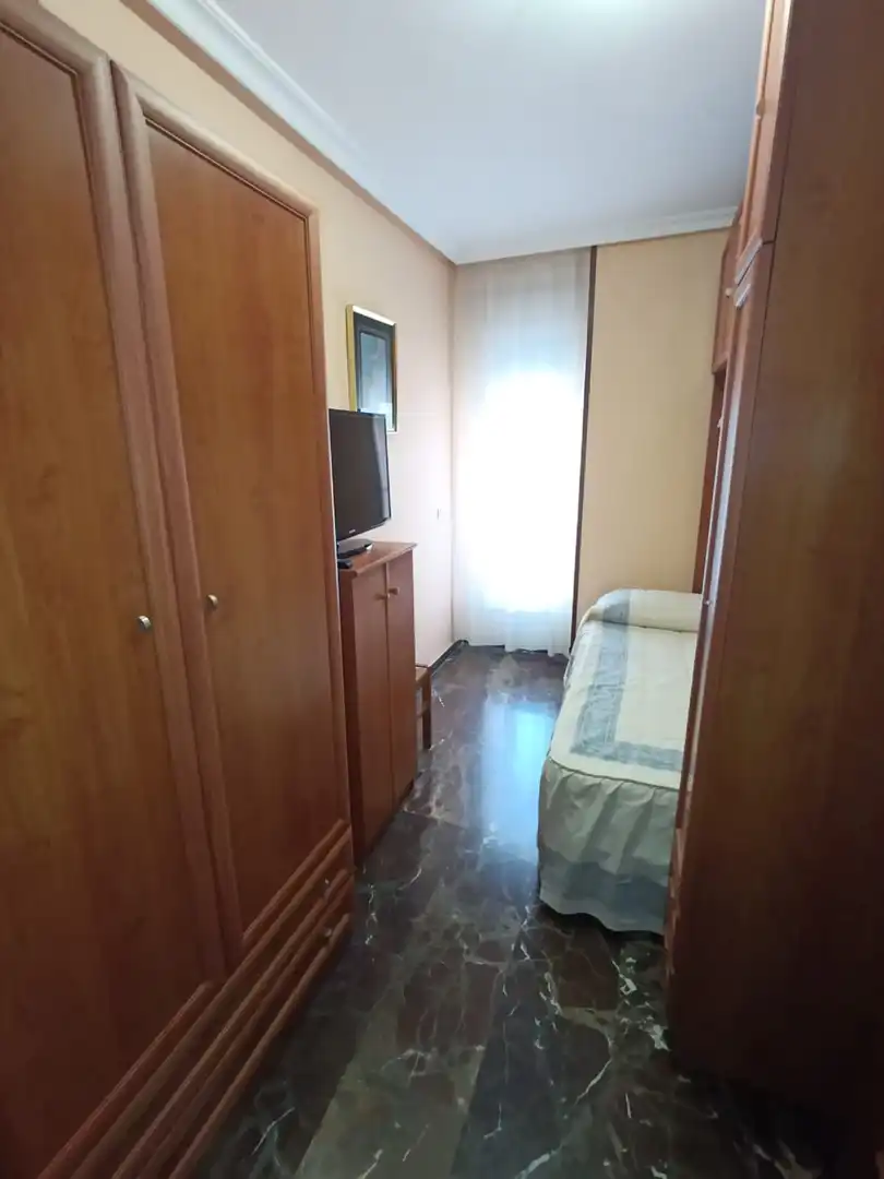 Bedroom of Flat for sale in Linares  with Air Conditioner, Heating and Storage room