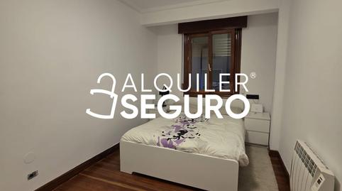 Photo 5 of Flat to rent in Almirante Martín de Vallecilla, Centro, Bizkaia
