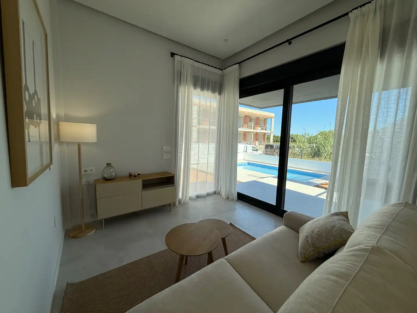 Sala d'estar de Casa o xalet en venda en Dénia amb Aire condicionat, Calefacció i Jardí privat