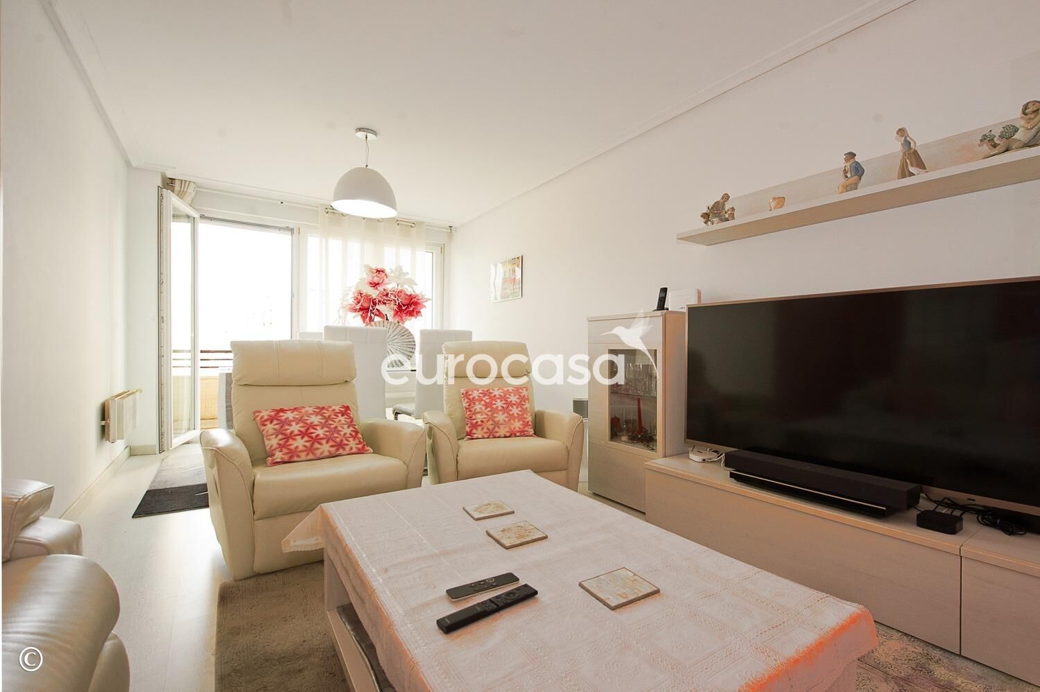 Sala d'estar de Pis en venda en Santander amb Calefacció