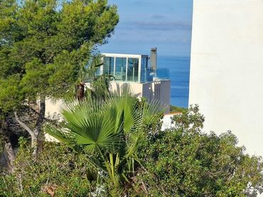 Bajo con balcón en venta en Cala Vedella-Cala Tarida
