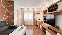 Living room of Flat for sale in  Barcelona Capital  with Heating