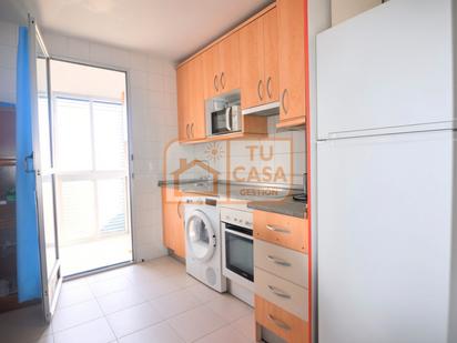 Kitchen of Flat for sale in Malpartida de Cáceres  with Terrace, Storage room and Furnished