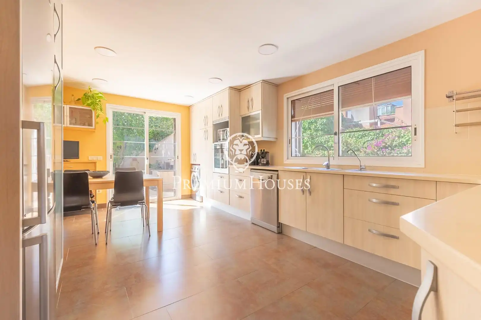 Casa con piscina in vendita a L'Aragai, imagen 8