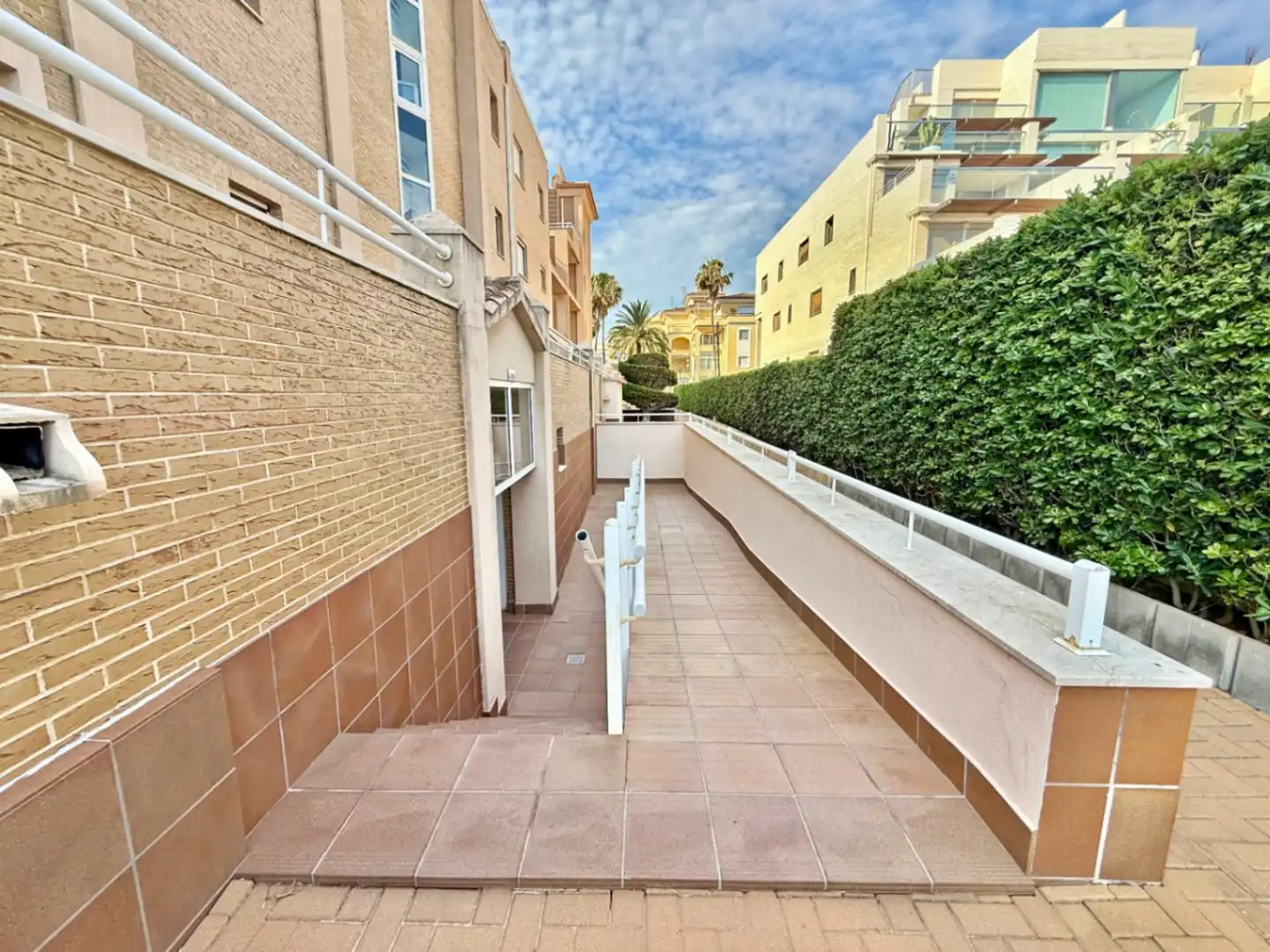 Vista exterior de Apartament en venda en Dénia amb Aire condicionat, Calefacció i Terrassa
