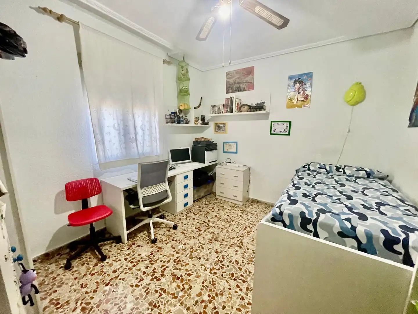Dormitori de Casa o xalet en venda en Córdoba amb Aire condicionat, Jardí privat i Terrassa