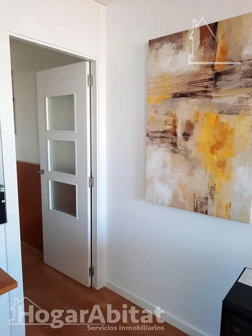 Flat for sale in Albal  with Air Conditioner, Parquet flooring and Balcony