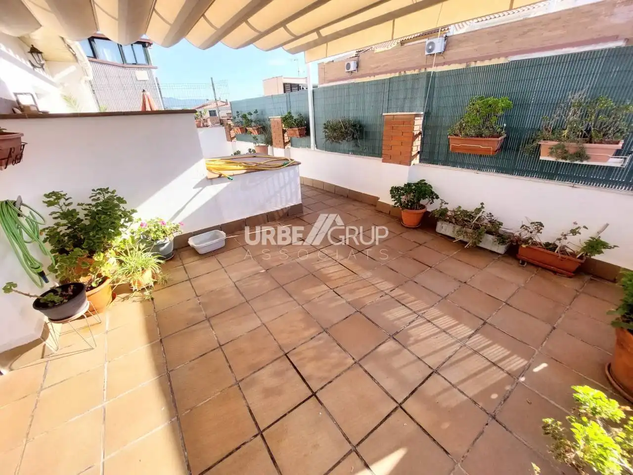 Terrassa de Casa o xalet en venda en Terrassa amb Calefacció, Jardí privat i Terrassa