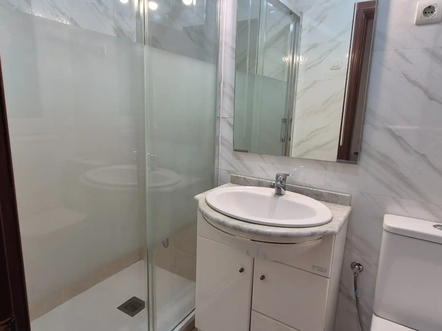 Baño de Piso en venta en Manresa con Calefacción, Parquet y Horno