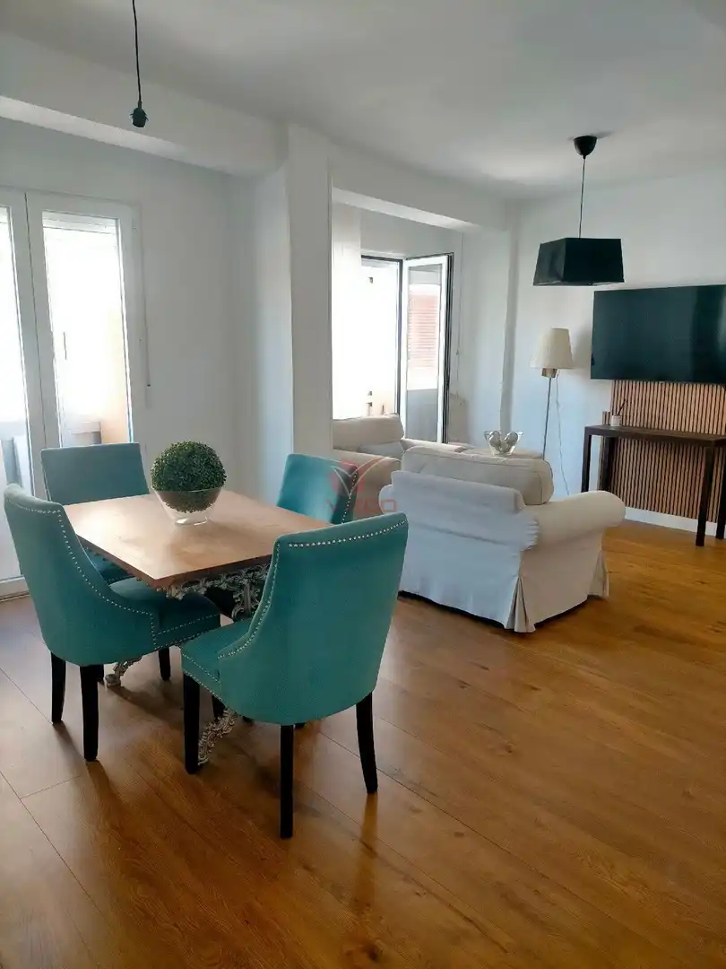 Piso en venta en DIEGO JIMENEZ, Centro