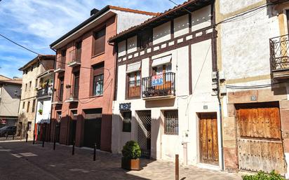 Vista exterior de Casa o xalet en venda en Ezcaray amb Terrassa i Balcó