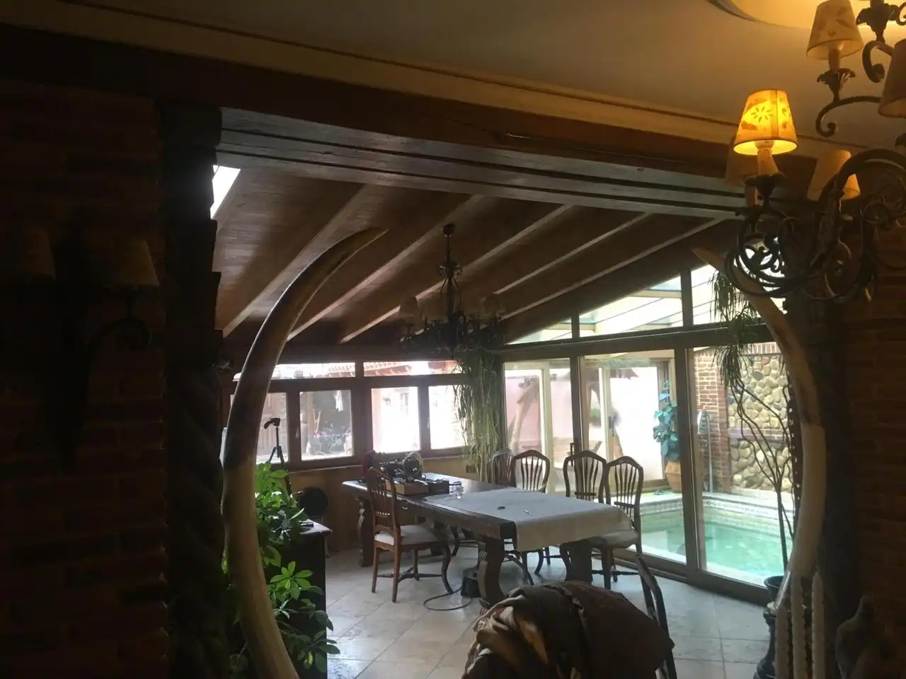 Menjador de Casa adosada en venda en San Andrés del Rabanedo amb Aire condicionat, Calefacció i Jardí privat