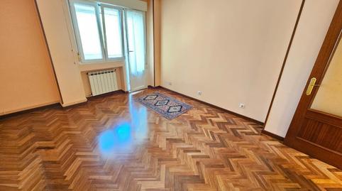 Foto 5 de Pis en venda a Calle Jose Manuel Pedregal, Centro, Avilés