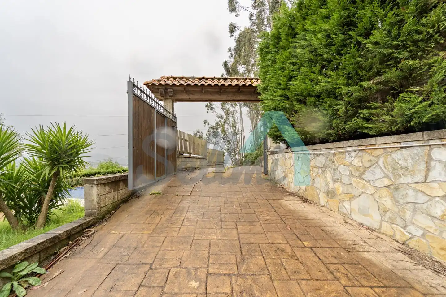 Vista exterior de Casa o chalet en venta en Oviedo  con Calefacción, Jardín privado y Parquet
