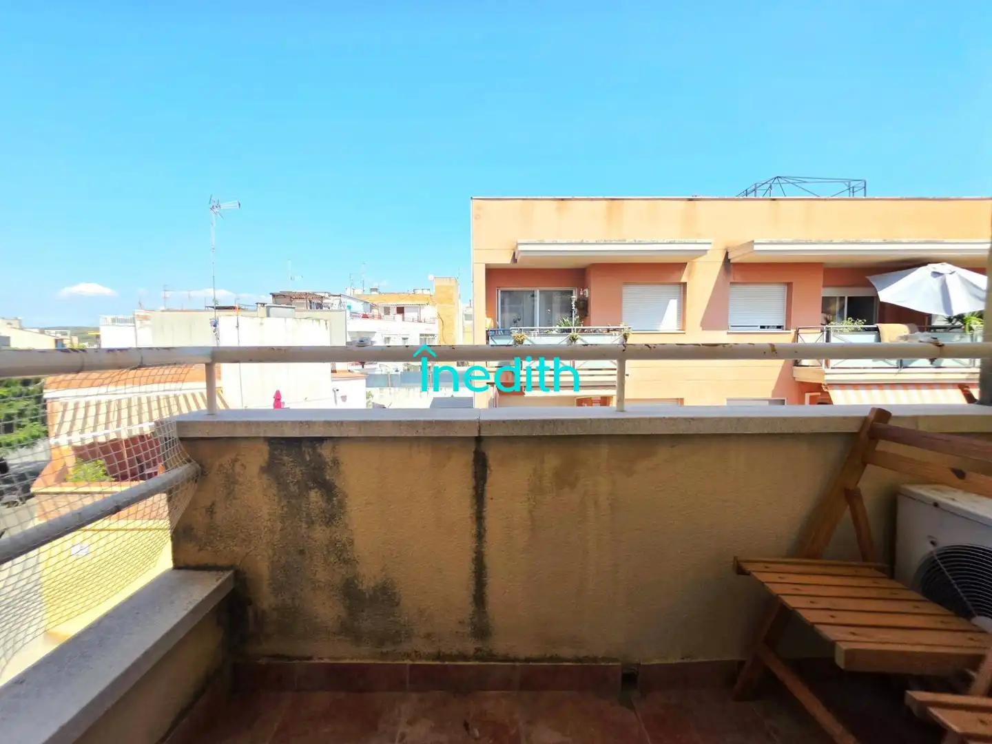 Vista exterior de Pis en venda en Cubelles amb Aire condicionat, Calefacció i Terrassa
