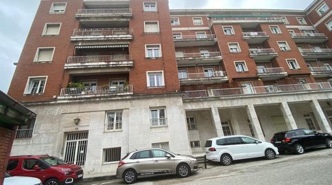 Foto 2 de Pis en venda a Plaza Luis Hauzeur, El Parque - Zapatón, Torrelavega