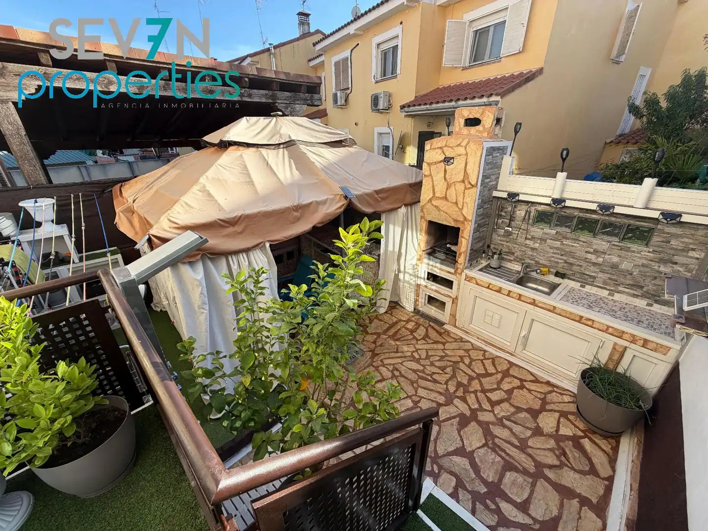 Terrassa de Casa adosada en venda en Méntrida amb Aire condicionat, Calefacció i Jardí privat