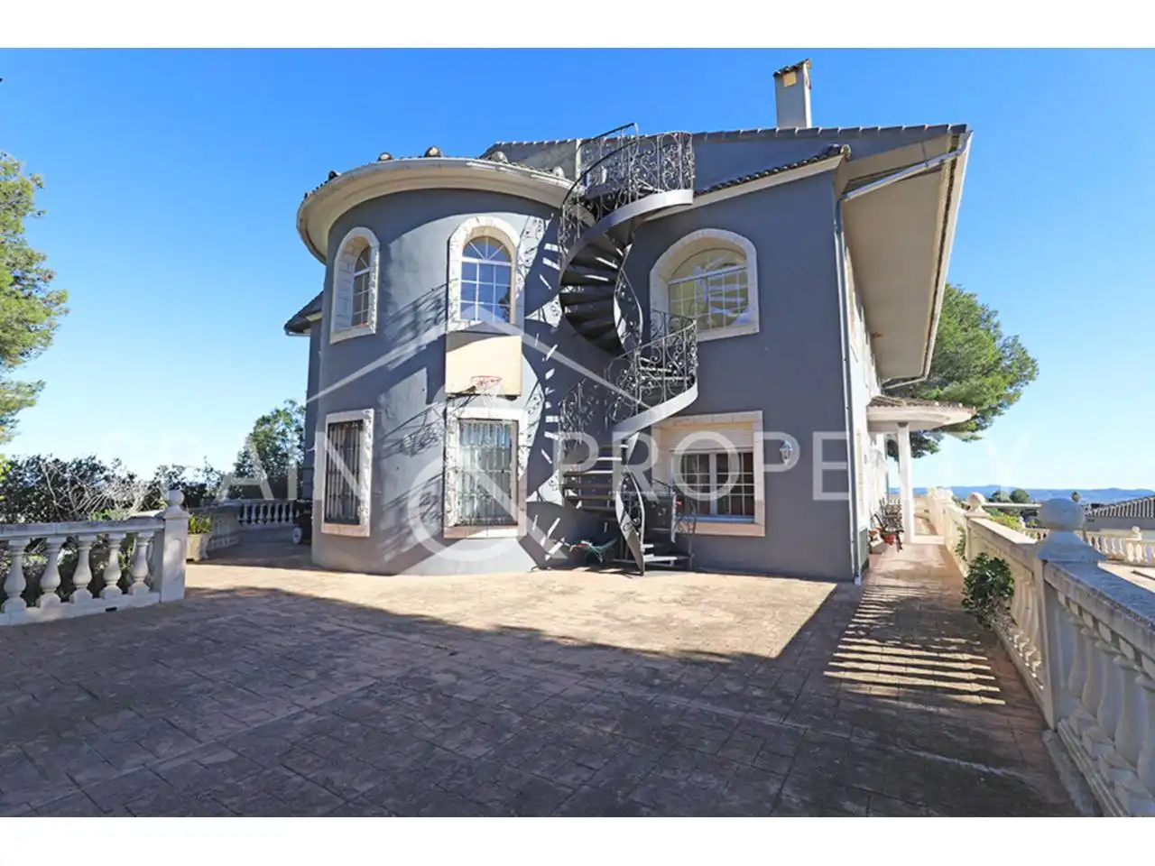 Vista exterior de Casa o chalet en venta en Turís con Aire acondicionado, Calefacción y Jardín privado