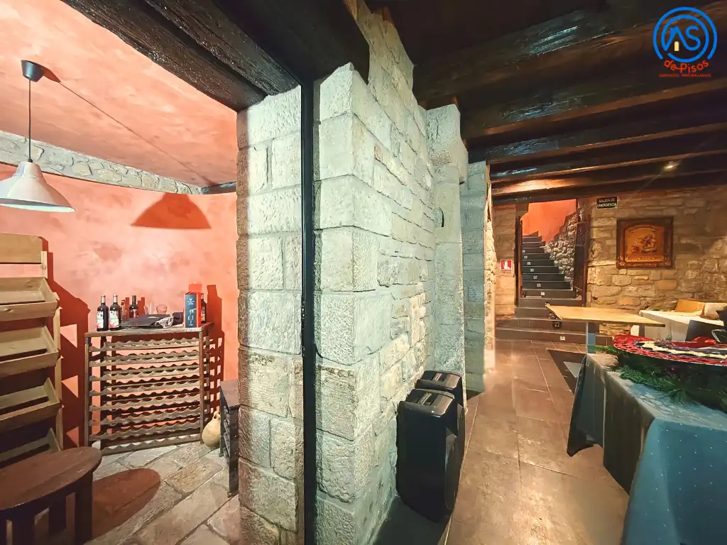 Houses for sale in Sos del Rey Católico  with Air Conditioner, Heating and Private garden