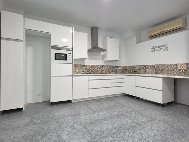 Piso en Alquiler en Riera de Can Toda en La Salut